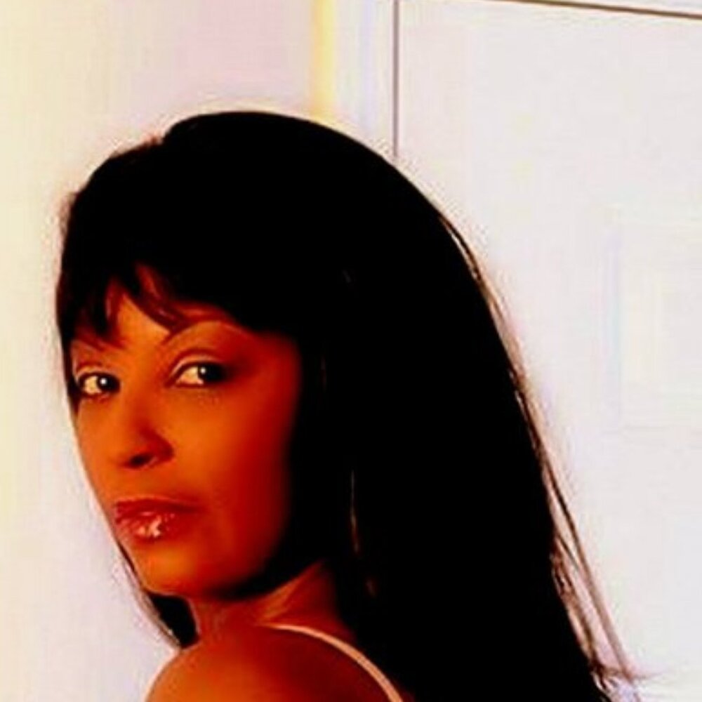 Meet your Posher, Tonia